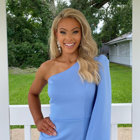 Meet your Posher, Sophie - Picture 1 of 1